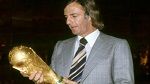 وفاة سيزار مينوتي مدرب الأرجنتين المتوّج بكأس العالم 1978